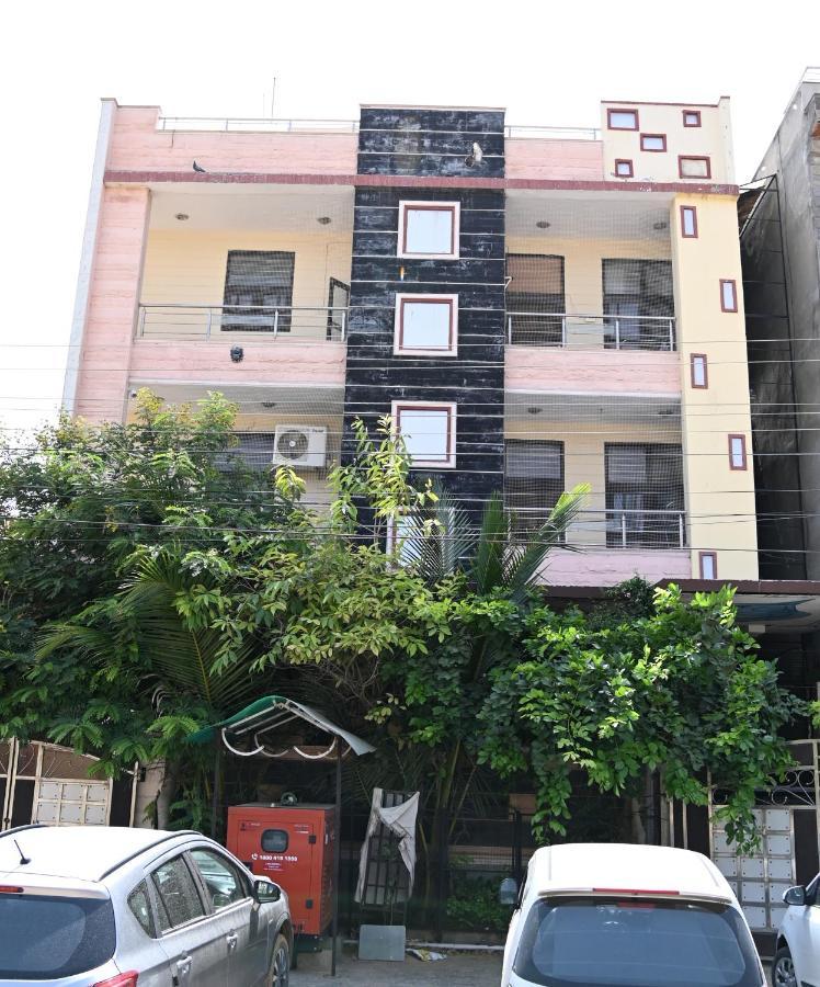 Sohanas Homestays- 2 Bhk Luxury Apartment Near Jaipur International Airport Eksteriør bilde